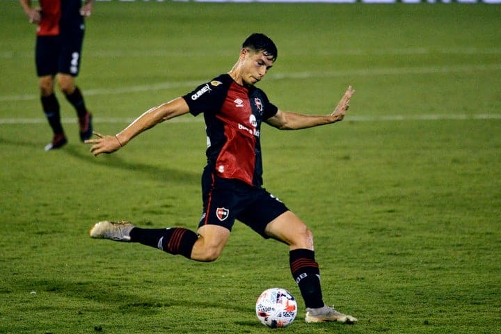 Diário olé fala de Capasso no Vasco