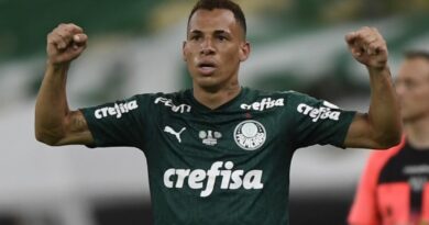 Pedrosa analisa Breno Lopes, especulado no Vasco ‘não sente…’