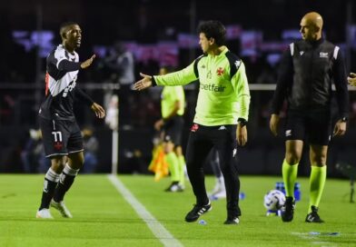 Análise: Vasco não toma conhecimento do São Paulo; Efeito Diniz