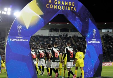 Renato Gaúcho deve escalar time reserva do Vasco na estreia da Sul-Americana